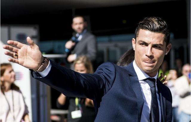 白宫发言人：特朗普将出席在华盛顿举行的世界杯抽签仪式（白宫称特朗普将出席华盛顿举行的世界杯抽签仪式）