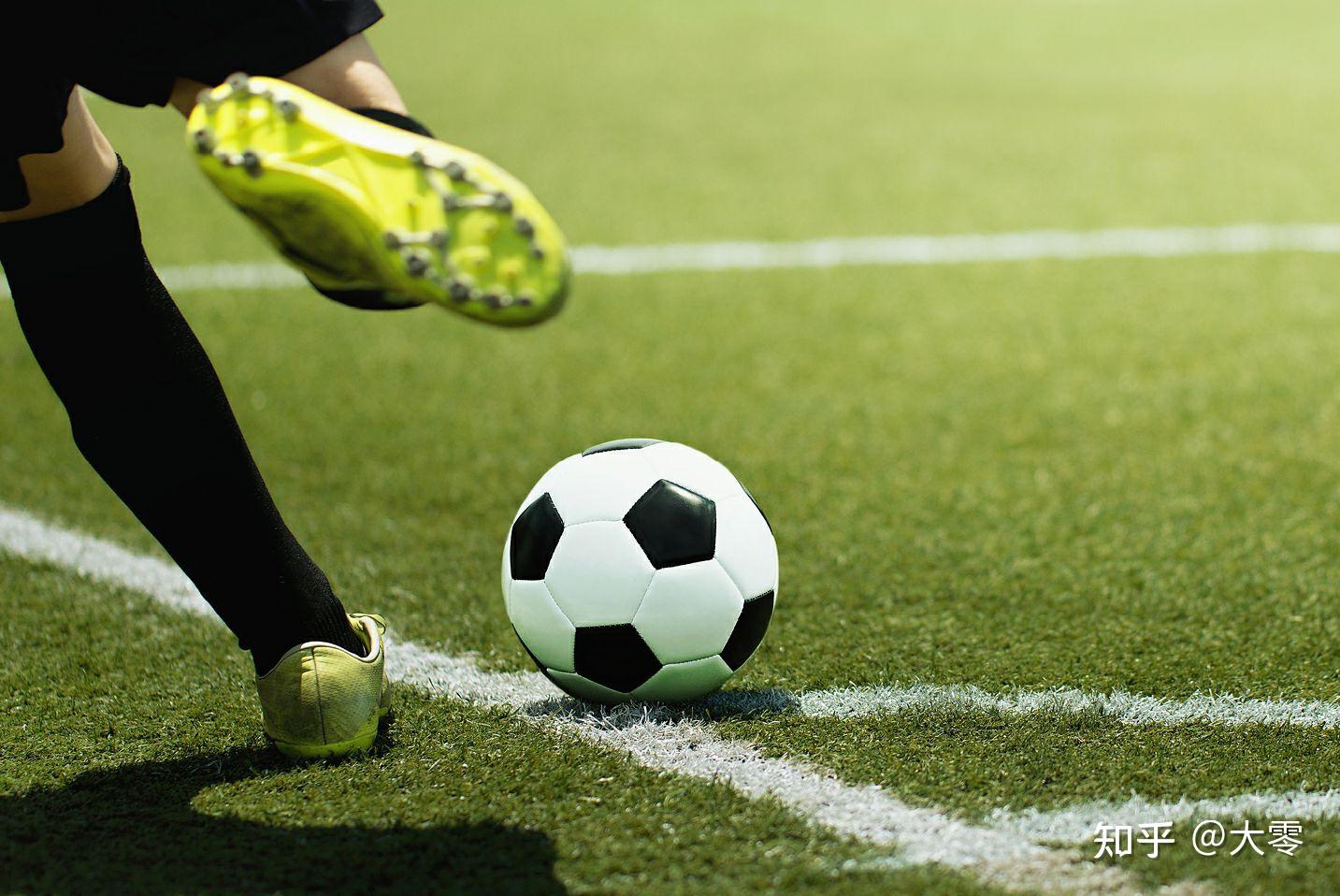 赫内斯：拜仁曾有盖德-穆勒等一众神锋，凯恩绝不逊色于他们（赫内斯：拜仁历代神锋如盖德-穆勒，凯恩丝毫不逊于他们）