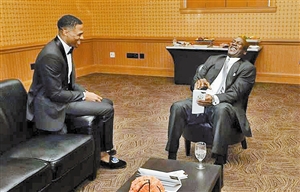 弗里克：我们今天的传球失误太多了；也许阿劳霍不该那样放铲（弗里克：今日传球失误偏多，阿劳霍那次铲球或许不该）