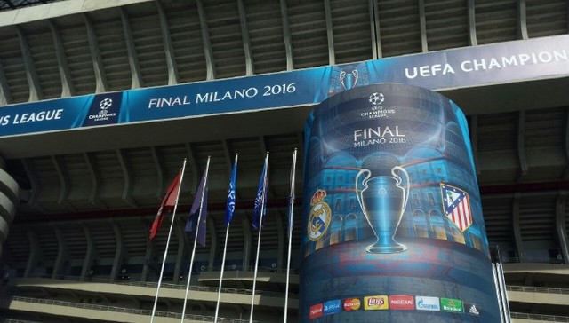 罗伯逊：萨拉赫是队史最佳之一，希望能继续与他并肩作战（罗伯逊：萨拉赫跻身队史顶尖，期待继续与他并肩作战）