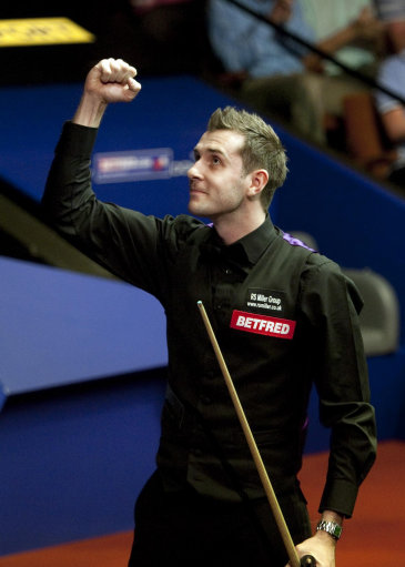 并由中场快 并由中场快