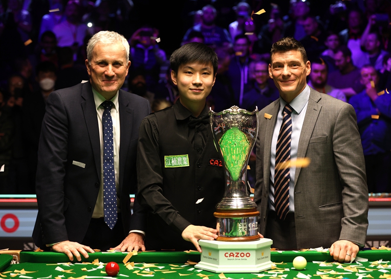 凭借在国际 凭借在国际